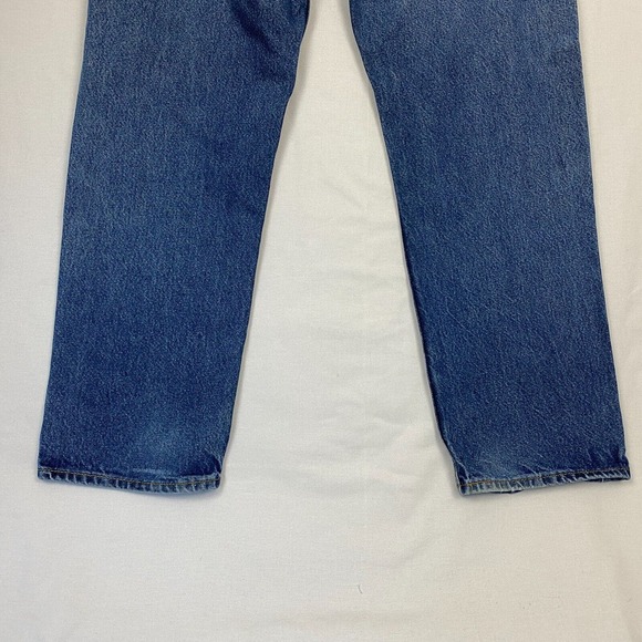 Levis 505 Regular Fit Mens 40x30 Straight Leg Jeans Blue Medium Wash 505 0216 - Picture 6 of 16